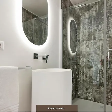 Frankie's House - Selection Lecce