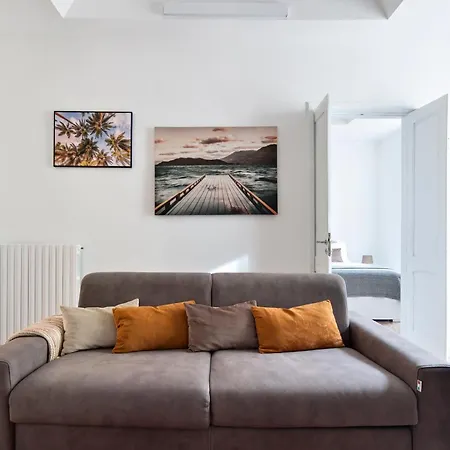 Frankie's House - Selection * Lecce